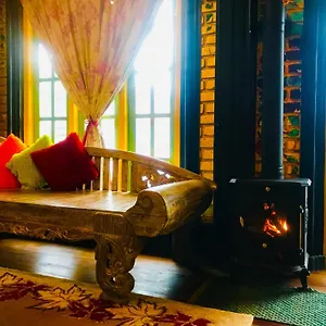Serendipity Artistic By Heidis Maison d'hôtes